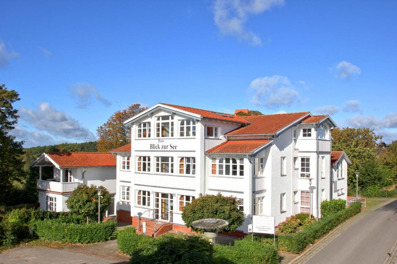 Fewo Mit Meerblick, Gratis Nutzung Vom Ahoi Erlebnisbad Und Sauna In Sellin - Haus Blick Zur See Fewo 11 Goehren (Ruegen) Exterior foto