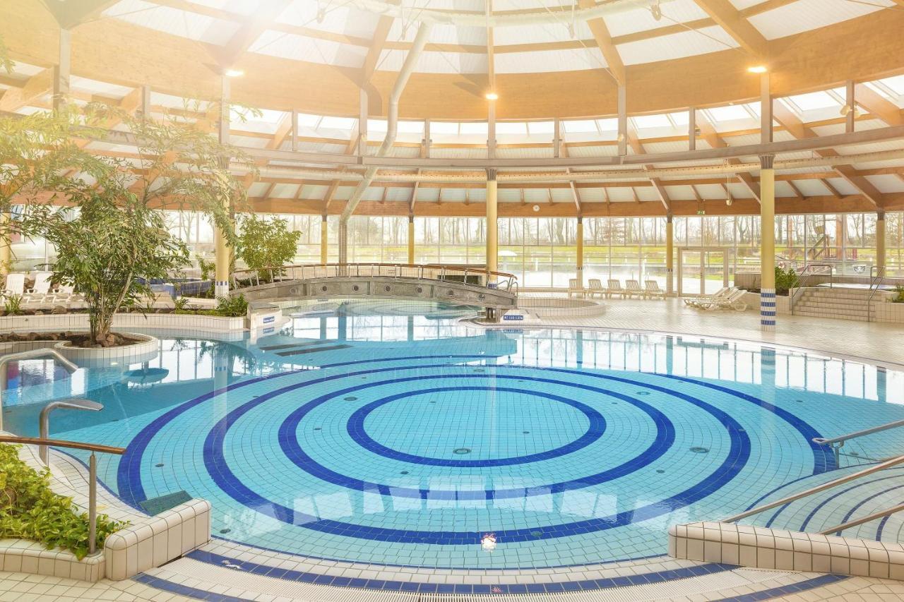 Fewo Mit Meerblick, Gratis Nutzung Vom Ahoi Erlebnisbad Und Sauna In Sellin - Haus Blick Zur See Fewo 11 Goehren (Ruegen) Exterior foto